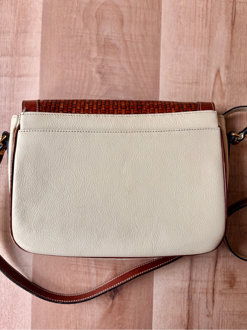 Vintage Bally Italian Leather Crossbody Bag - Picture 10 of 15
